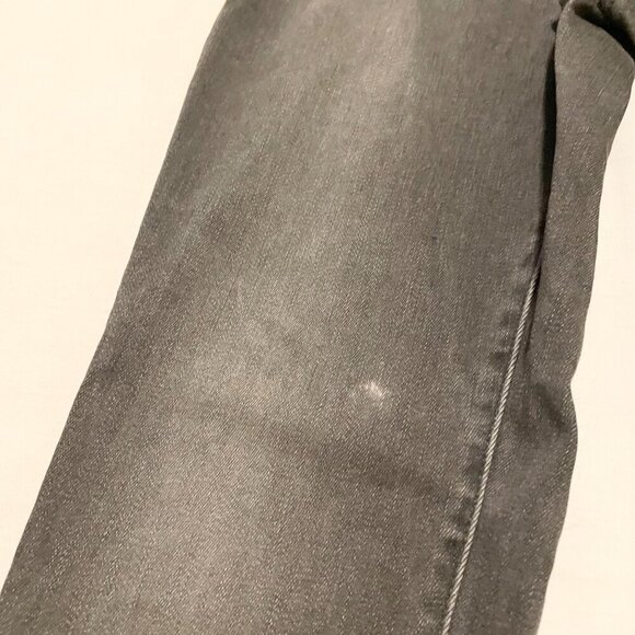 Uniqlo Womens Size 27x32 Skinny High Rise Jeans Stains - Picture 4 of 16